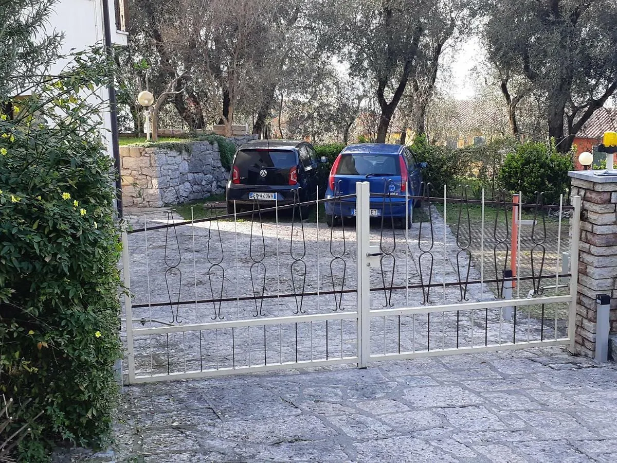 Casa Vacanze Ester Brenzone sul Garda Apartmán