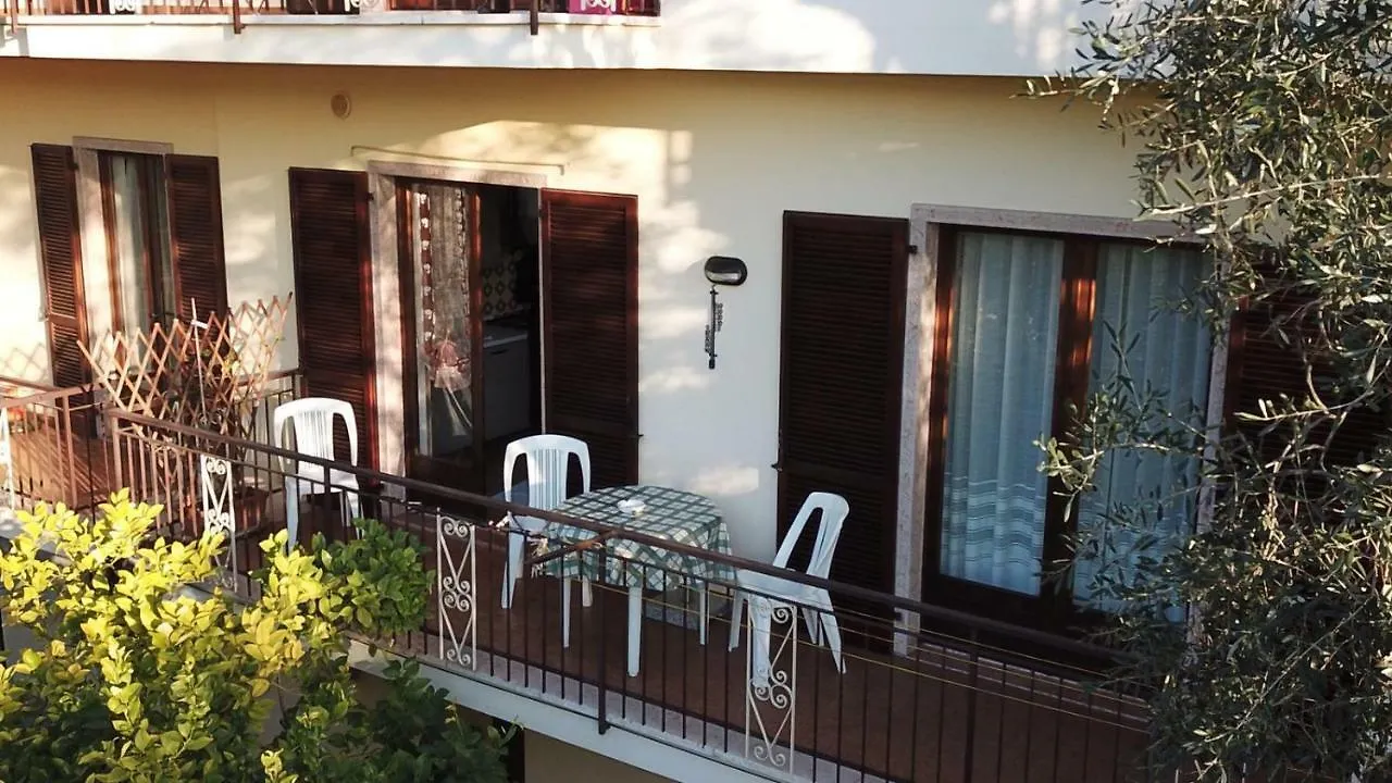 Casa Vacanze Ester Brenzone sul Garda Apartmán