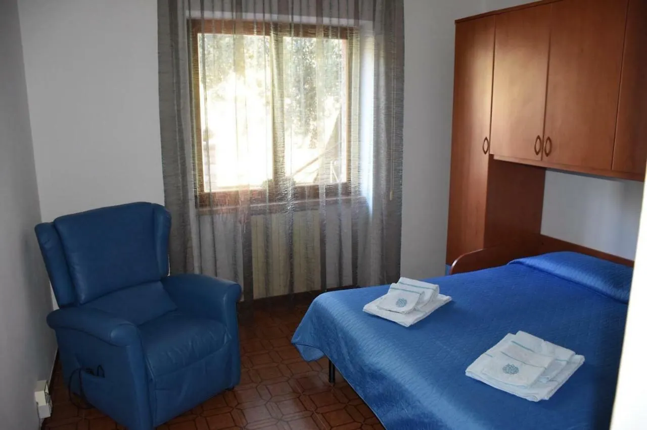 Casa Vacanze Ester Brenzone sul Garda Itálie